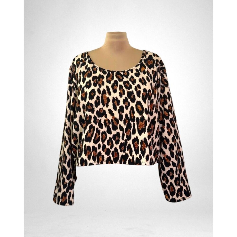 Ashley Stewart Cropped, Long-sleeve Leopard Print Top! NWT! Size 34/36